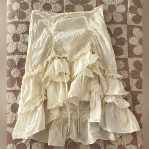 Y2K Eris Cream Ruffled Skirt